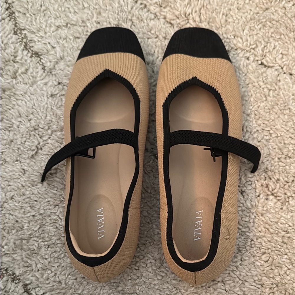 Vivaia Mary Jane Ballet Flats